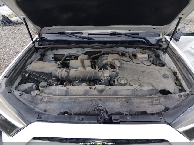 Toyota 4Runner Sr5