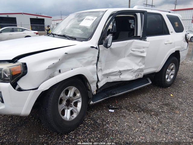 Toyota 4Runner Sr5