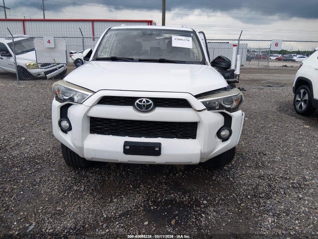 Toyota 4Runner Sr5