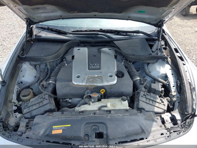 INFINITI G37 Journey
