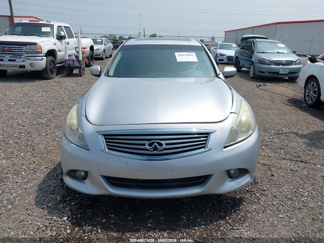 INFINITI G37 Journey