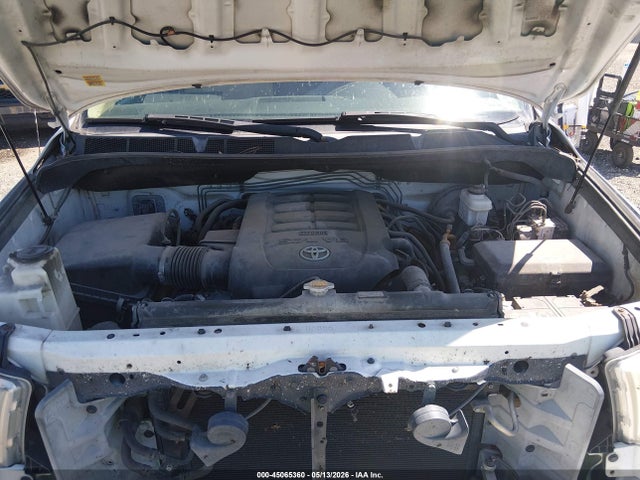 Toyota Tundra Grade 5.7l V8