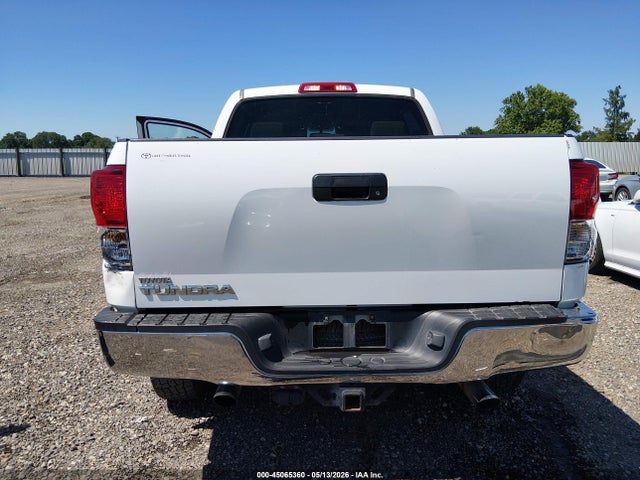 Toyota Tundra Grade 5.7l V8