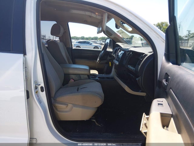 Toyota Tundra Grade 5.7l V8