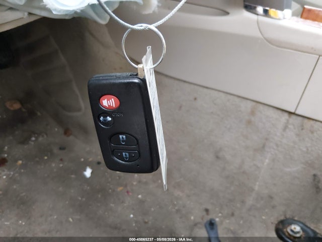 Toyota Camry Xle V6