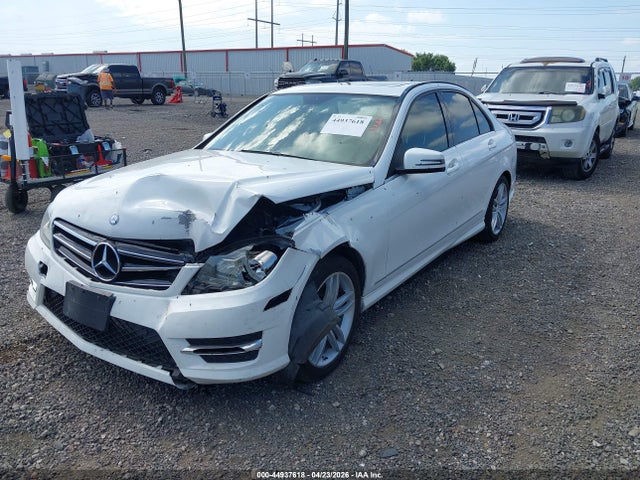 Mercedes-Benz C-Class Sport 4matic
