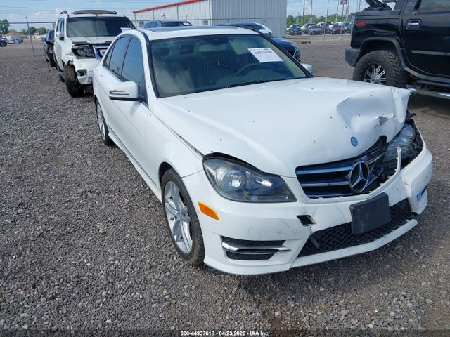 Salvage Mercedes-Benz C-Class Image