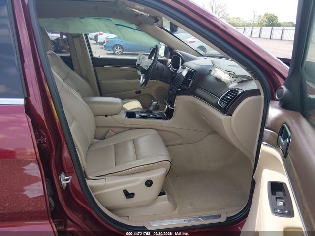 Jeep Grand Cherokee Overland 4x2
