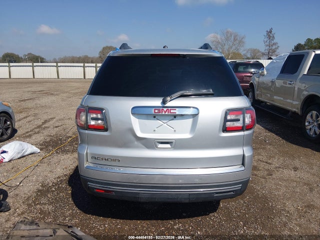 GMC Acadia Sle-1
