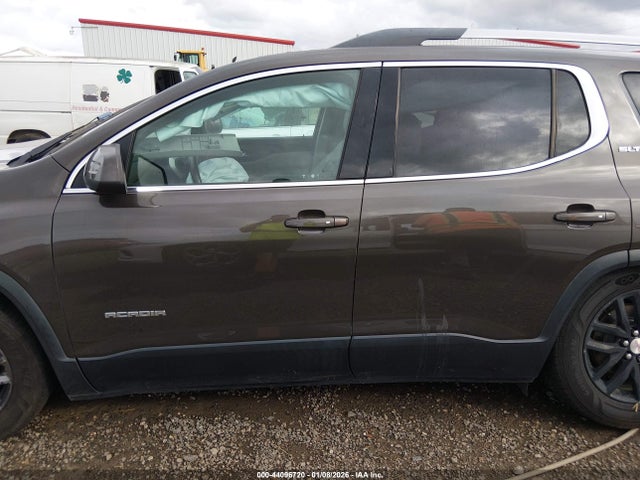 GMC Acadia Slt-1