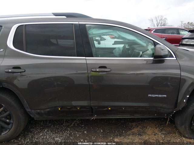 GMC Acadia Slt-1