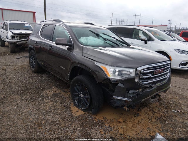 Salvage GMC Acadia Image