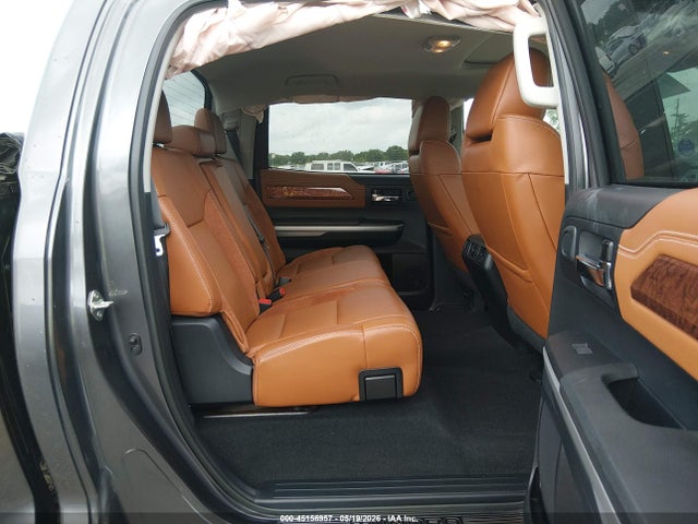 Toyota Tundra 1794 5.7l V8