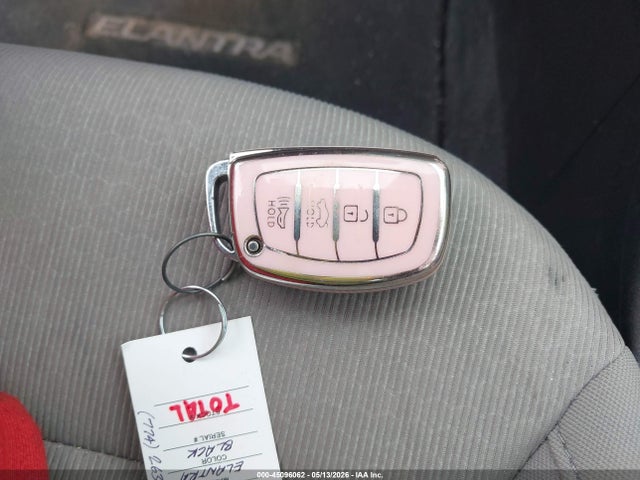 Hyundai ELANTRA Value Edition
