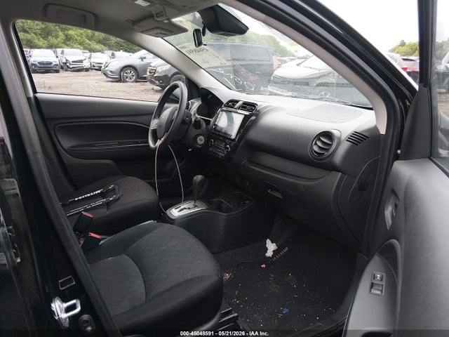 Mitsubishi Mirage Es