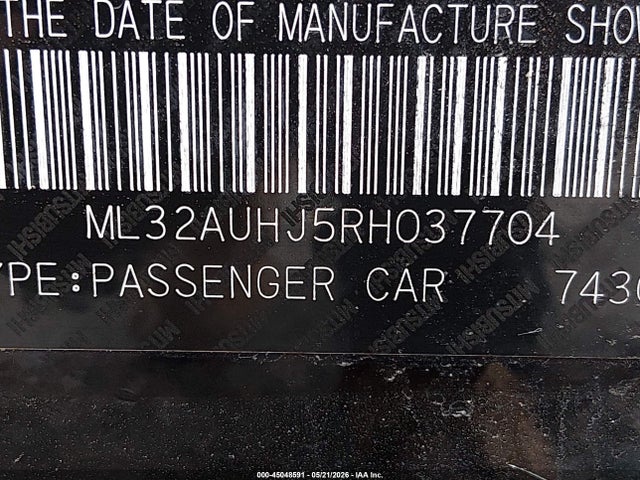 Mitsubishi Mirage Es