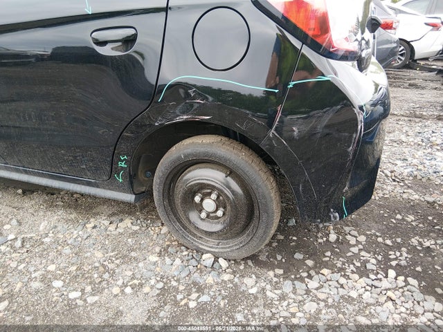 Mitsubishi Mirage Es