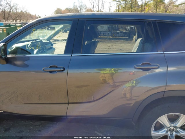 Toyota Highlander Hybrid Le