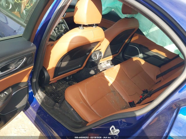 Alfa Romeo Giulia Awd
