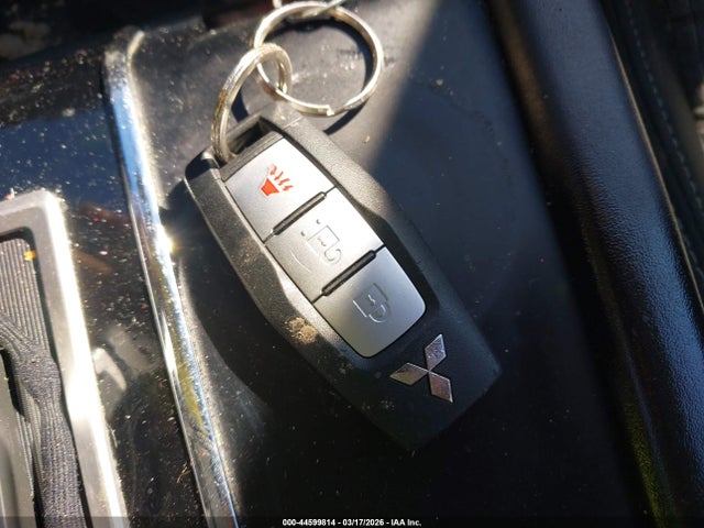 Mitsubishi Outlander Es 2.5 S-awc