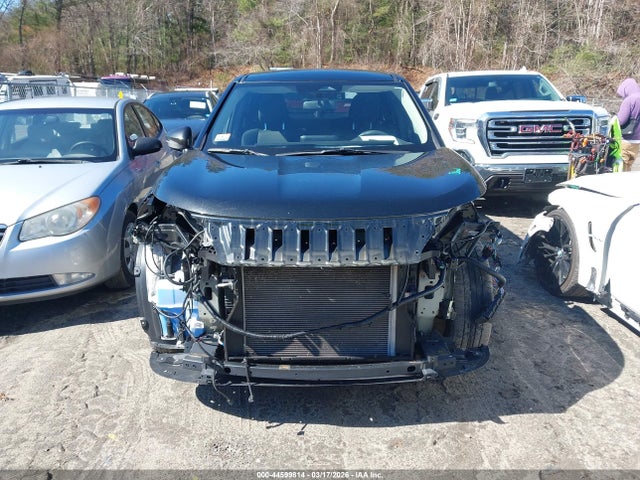 Mitsubishi Outlander Es 2.5 S-awc