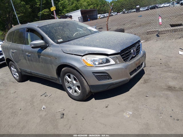 Salvage Volvo XC60 Image