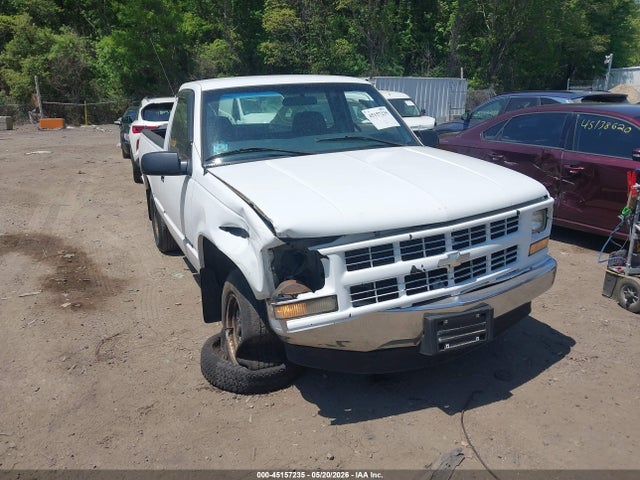 Salvage Chevrolet C1500 Image
