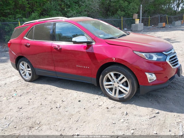 Salvage Chevrolet Equinox Image