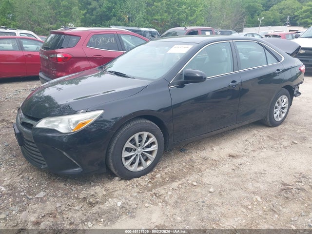Toyota Camry Le