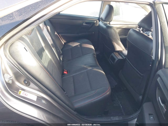 Toyota Camry Se