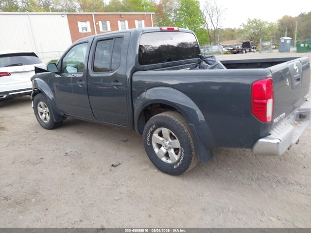 Nissan Frontier Sv