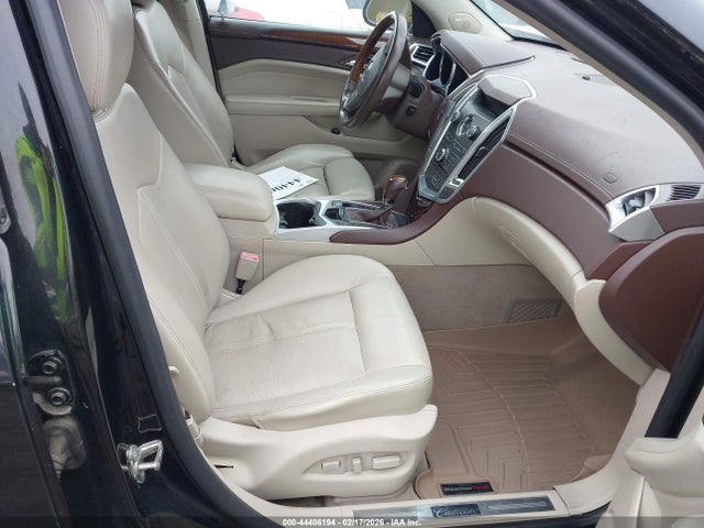 Cadillac SRX Premium Collection