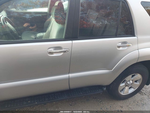 Toyota 4Runner Sr5 V6