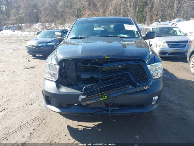 Ram 1500 Express  4x4 6'4 Box