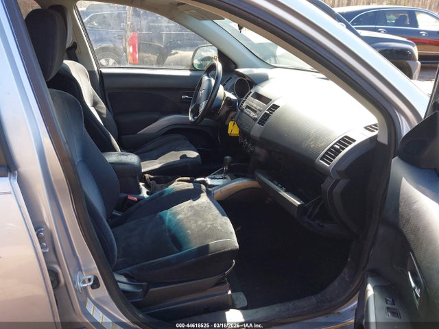Mitsubishi Outlander Es