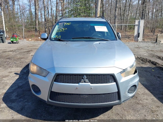 Mitsubishi Outlander Es