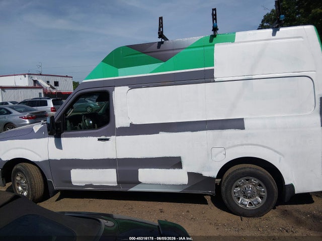 Nissan Nv Sv V8