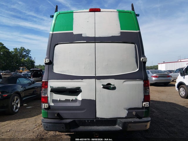 Nissan Nv Sv V8