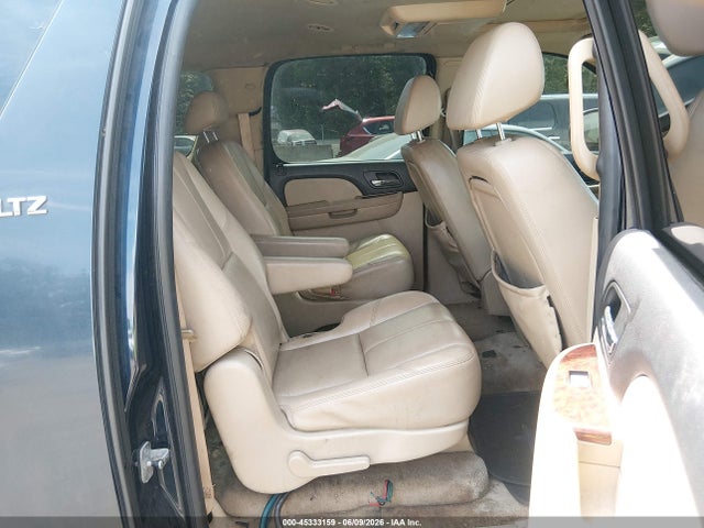 Chevrolet Suburban 1500 Ltz
