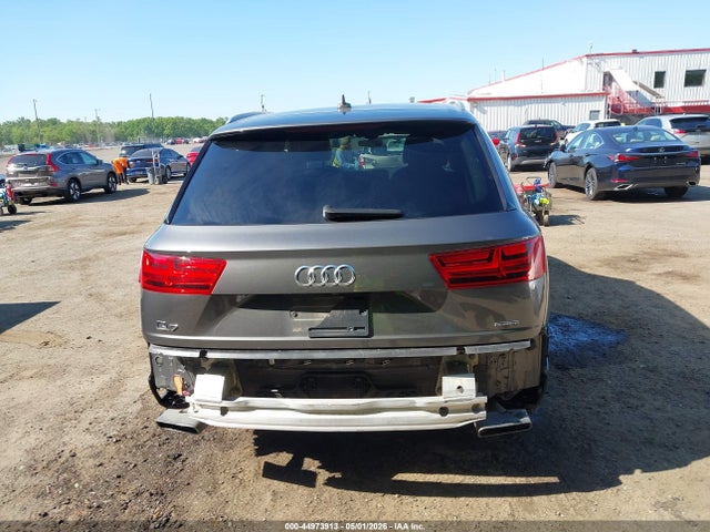 Audi Q7 2.0t Premium