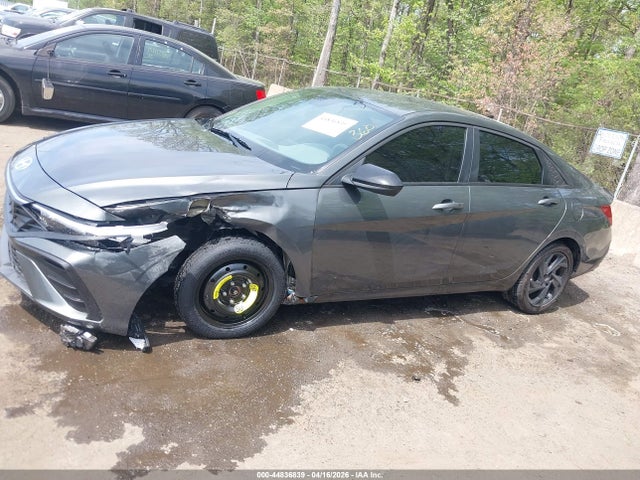 Hyundai ELANTRA Sel Sport