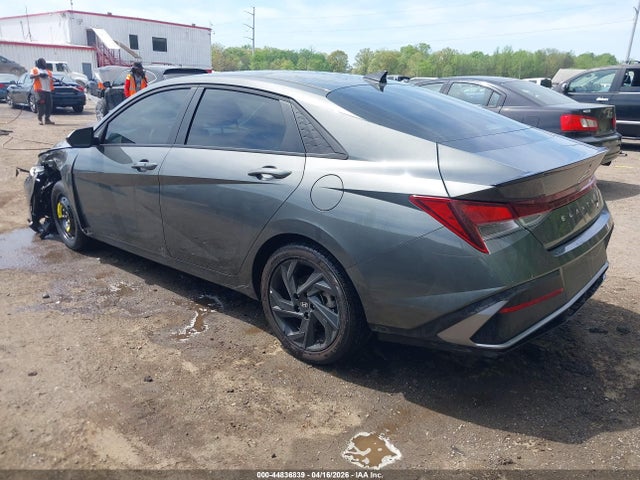 Hyundai ELANTRA Sel Sport
