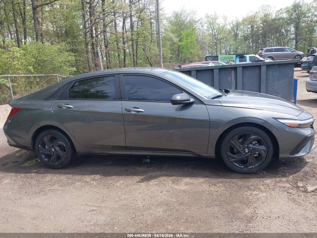 Hyundai ELANTRA Sel Sport