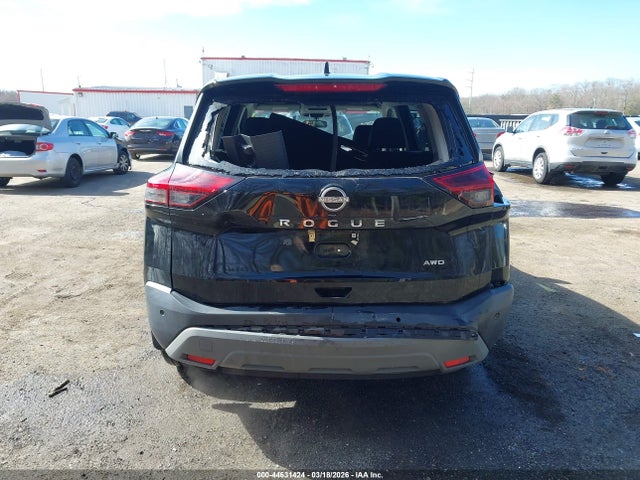 Nissan Rogue S Intelligent Awd