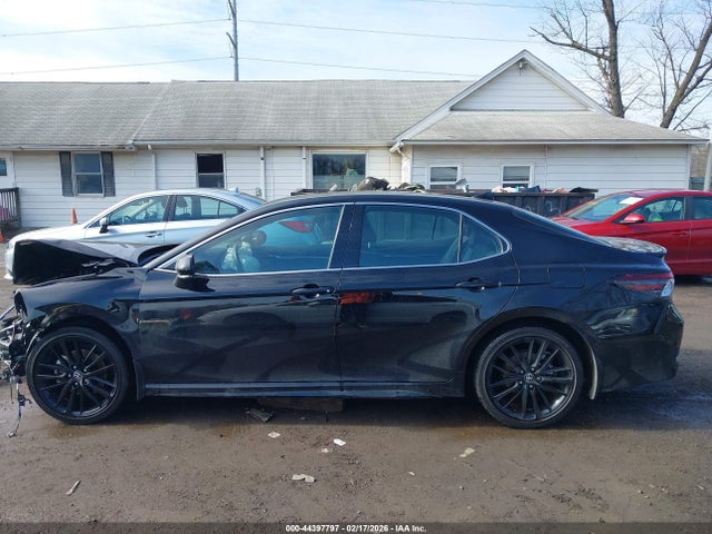 Toyota Camry Xse