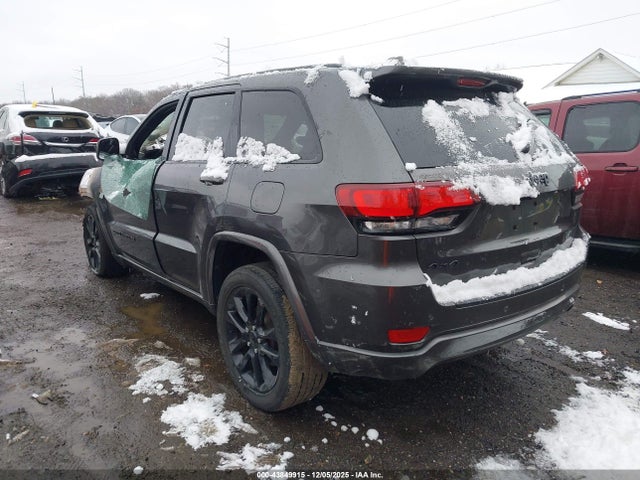 Jeep Grand Cherokee Altitude 4x4
