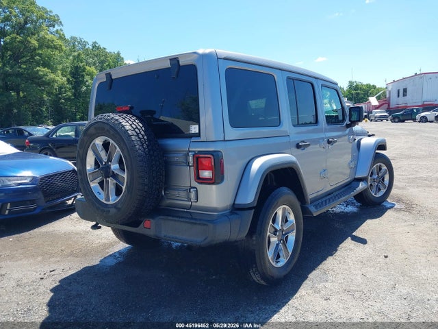 Jeep Wrangler Sahara 4x4