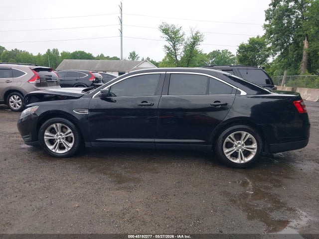 Ford Taurus Sel