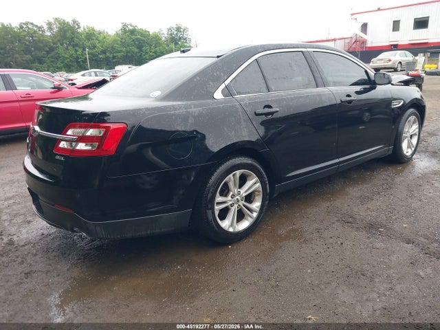 Ford Taurus Sel