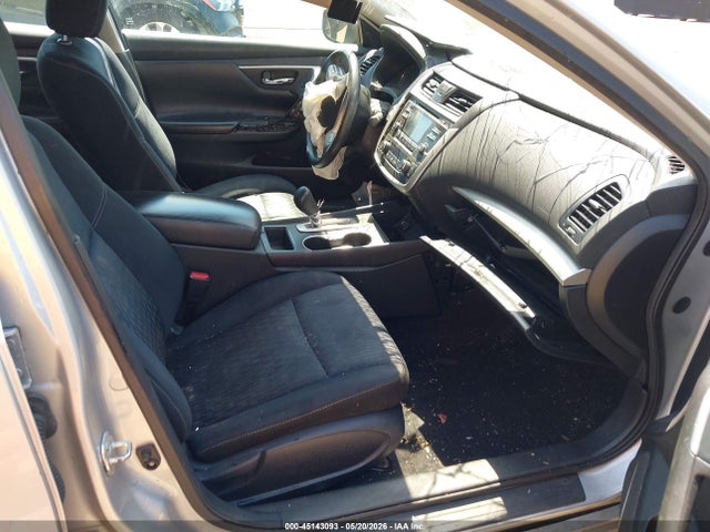 Nissan Altima 2.5 Sv